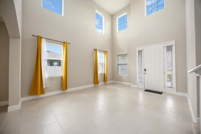 Building Photo - 17524 Cantarina Cove
