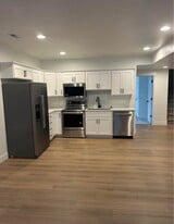 Building Photo - 81 S Keaki Wood