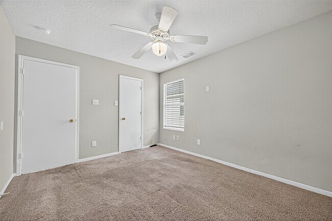Building Photo - 15430 Elm Leaf Pl