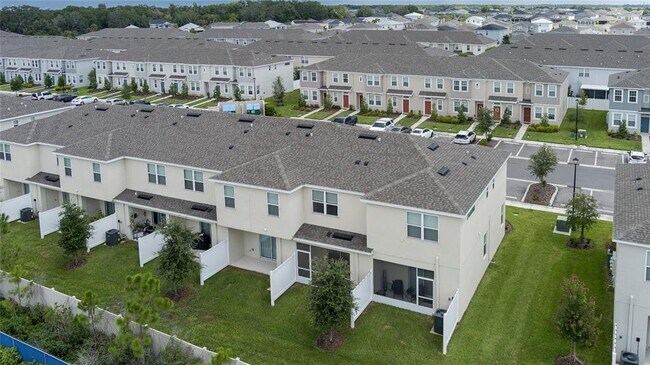 Building Photo - 6329 Fairmont Ln
