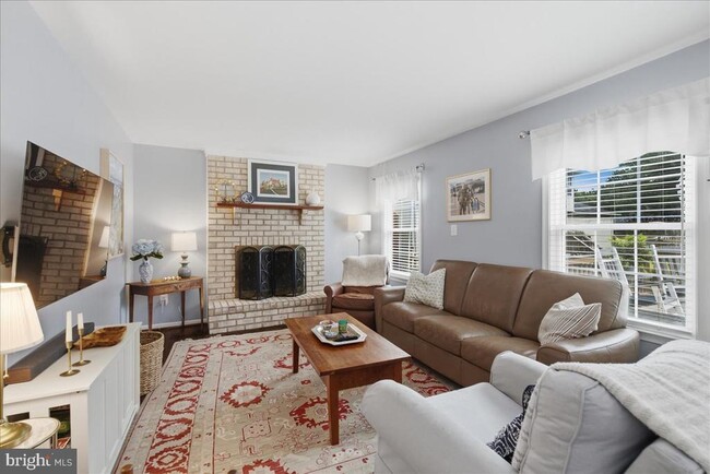 Building Photo - 2327 Colts Brook Dr
