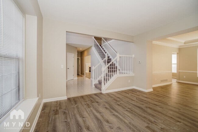 Building Photo - 946 Dianthus Ct