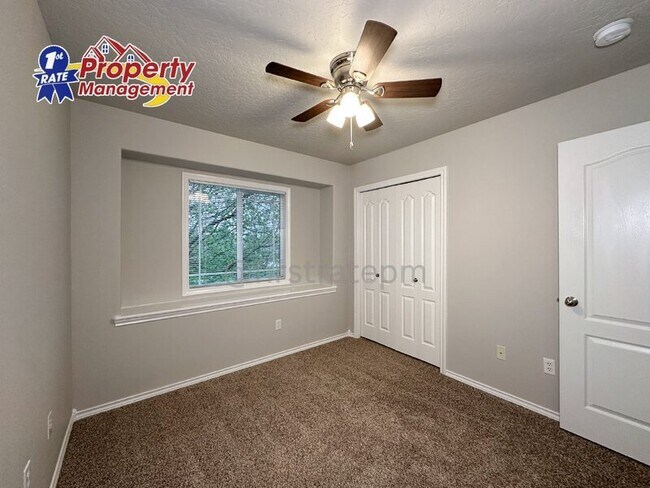 Building Photo - 2688 N Cinnamon Pl