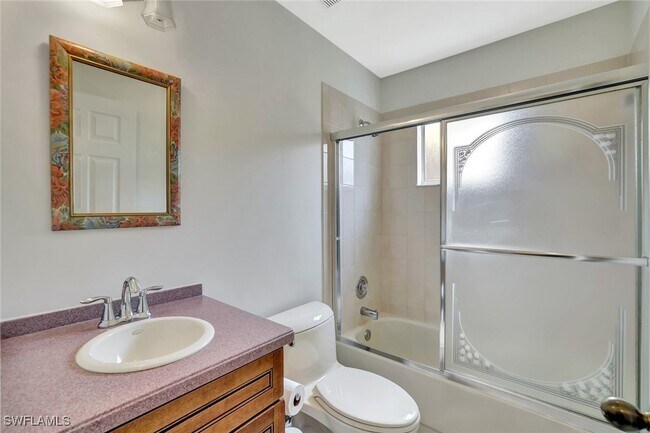 Building Photo - 5859 Westbourgh Ct