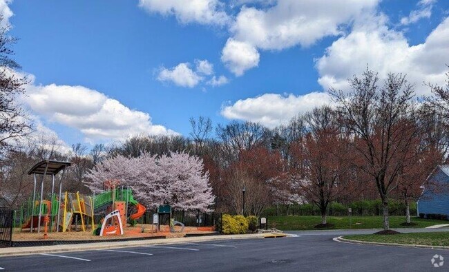 Building Photo - Stewartown Homes