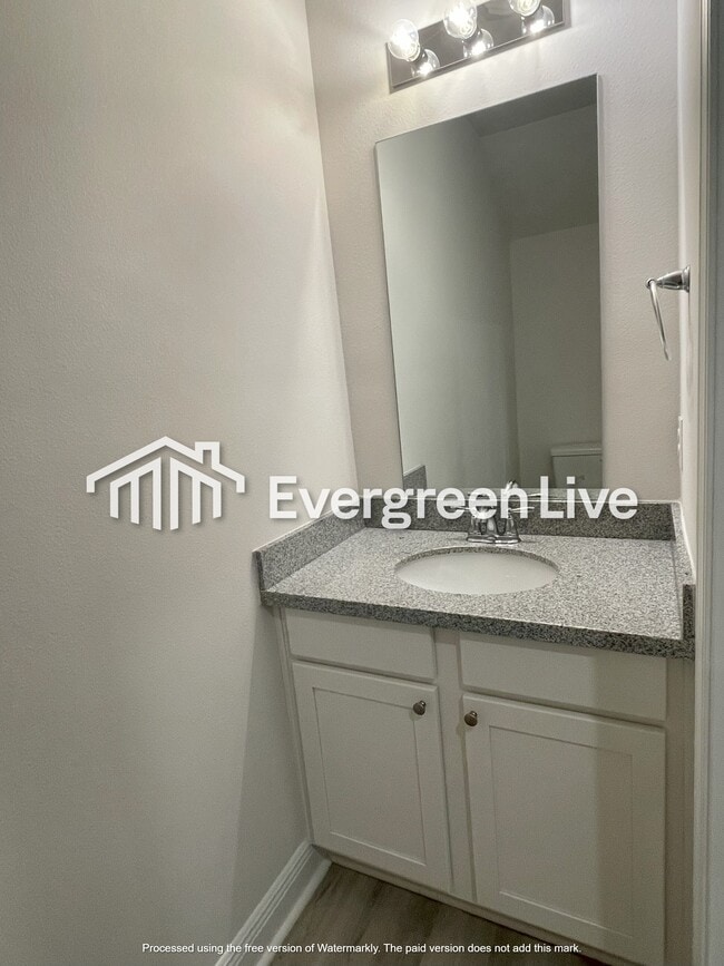 Building Photo - 9793 McLuvin Rd