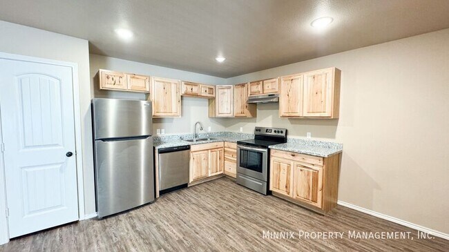 Building Photo - 2516 N Ave O