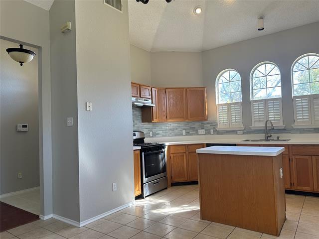 Building Photo - 2017 Birch Bend