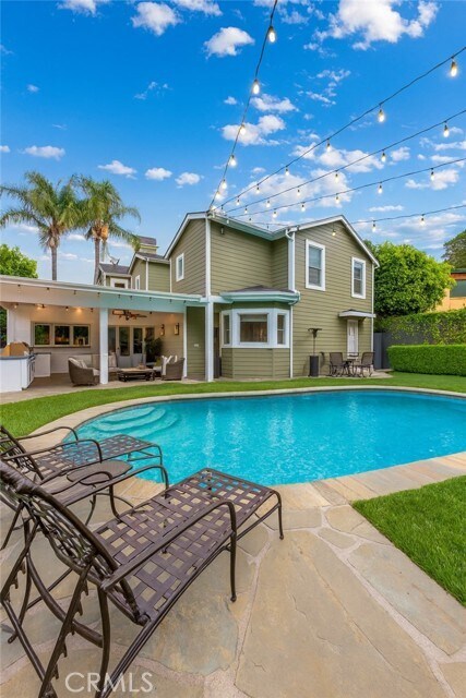 Building Photo - 12722 Halkirk St