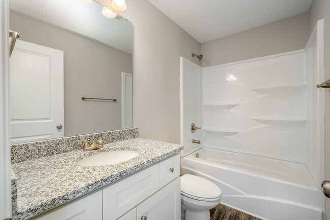 Building Photo - 440 West F St APPROVED APPLICATION