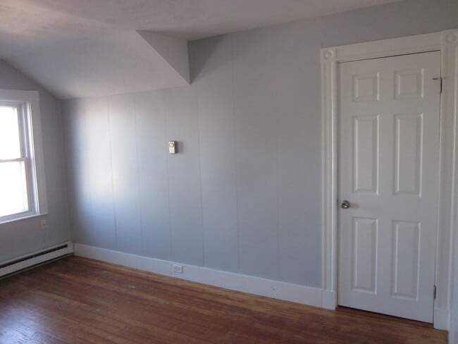 Building Photo - Trump Property