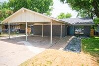 Building Photo - 8616 Fireside Dr