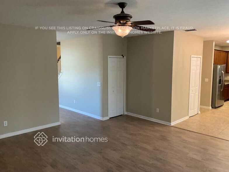 Building Photo - 195 N Aberdeenshire Dr