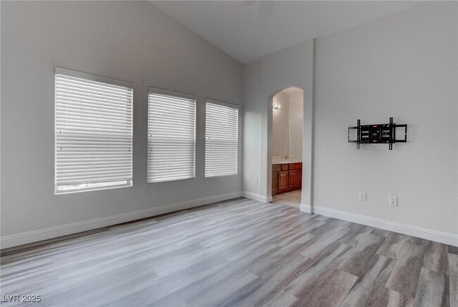 Building Photo - 9133 Forest Willow Ave