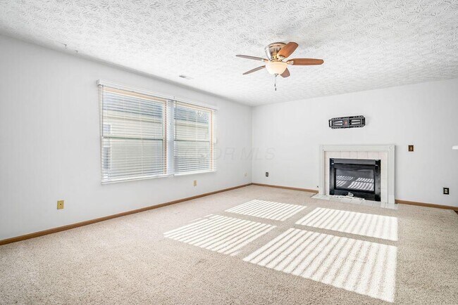 Building Photo - 2147 Shortcreek Rd