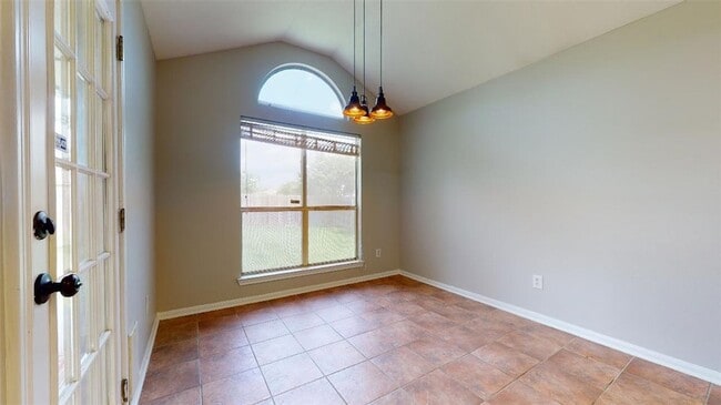 Building Photo - 217 Augsburg Ct