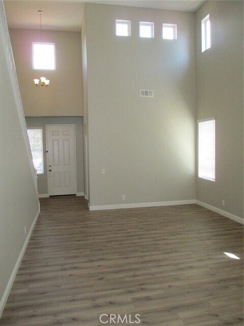 Building Photo - 41201 Crooked Stick Dr