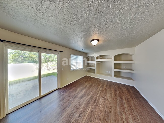 Building Photo - 3630 New Land Loop