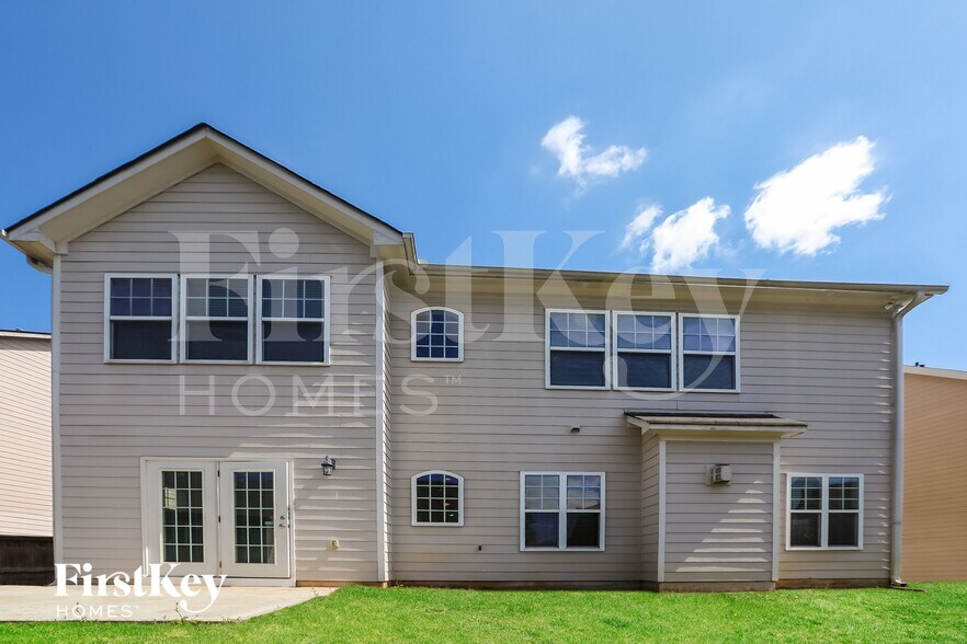 Building Photo - 1490 Scenic View Trace