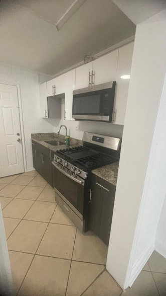 Building Photo - 7604 Boice St