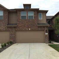 Building Photo - 146 Barrington Ln