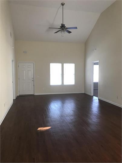 Building Photo - 2224 Thornhill Rd