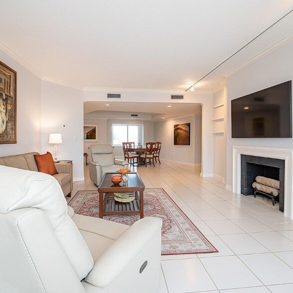 Building Photo - 5670 Jimmy Buffett Mem Hwy