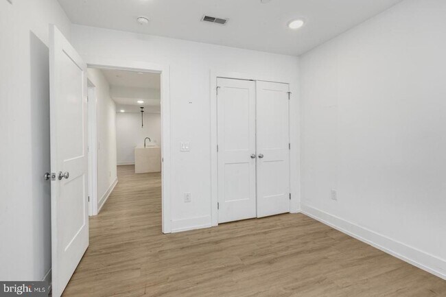 Building Photo - 1335 N Marston St