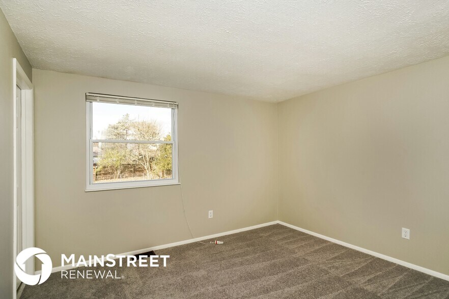 Building Photo - 7646 Muirfield Ct