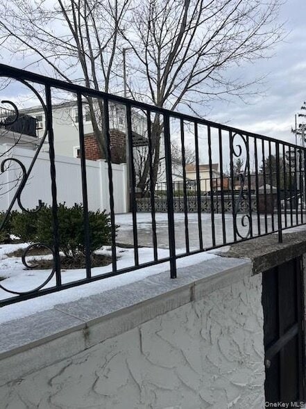 Building Photo - 433 Palmer Rd