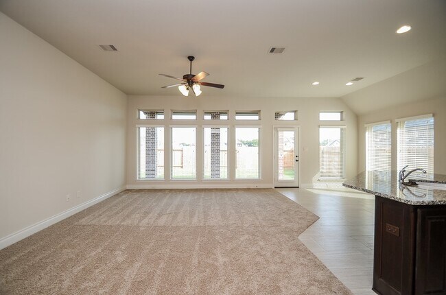 Building Photo - 1326 Watercrest Park Ln
