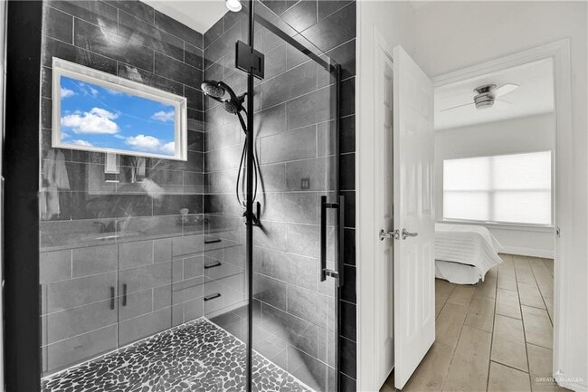 Building Photo - 23 Providence Ave