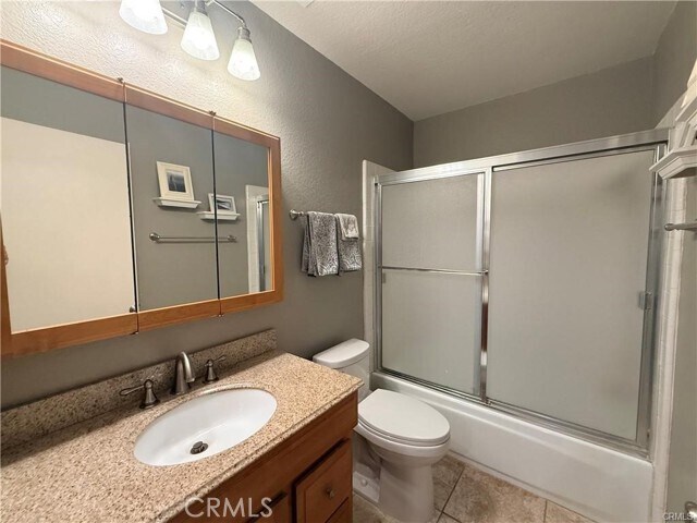 Building Photo - 24337 Val Verde Ct