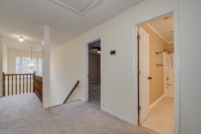 Building Photo - 4441 McManus Ct