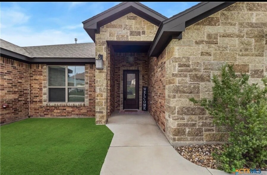 Building Photo - 3015 Whitetail Trail