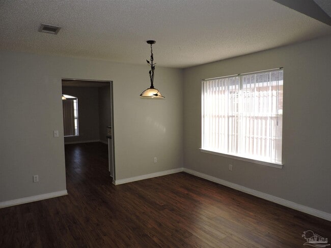 Building Photo - 1897 Gulf Bay Ln