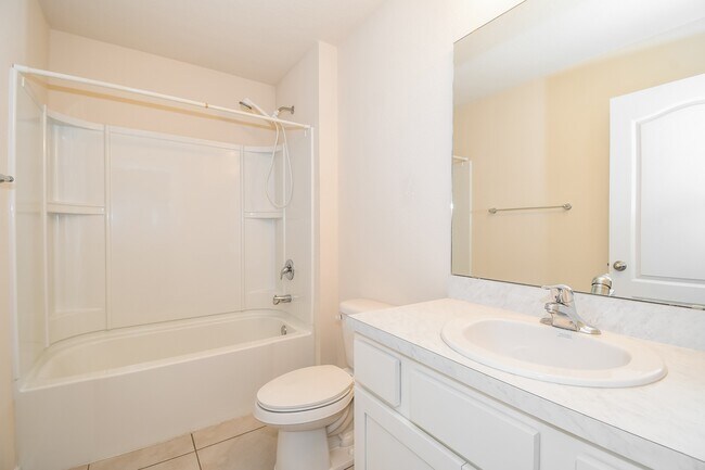 Building Photo - 86269 Express Ct