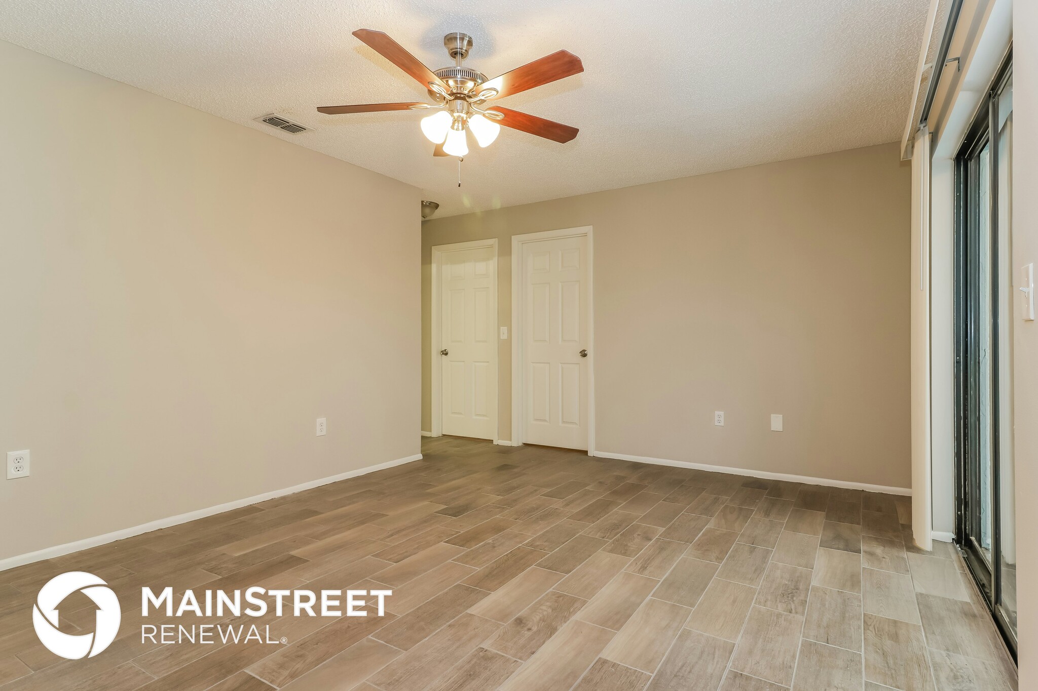 Building Photo - 5048 Brandeis Cir W