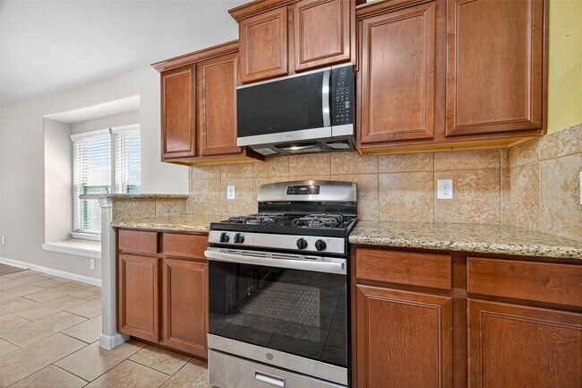 Building Photo - 5530 Casa Calvet Dr