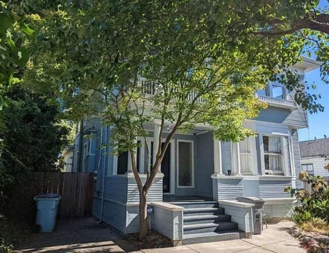 Primary Photo - 1538 62nd St