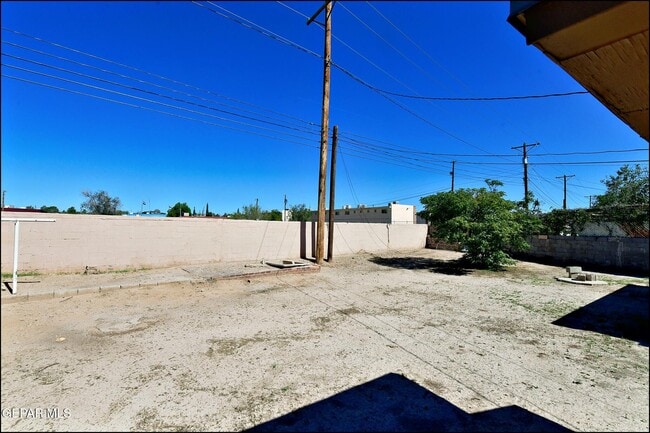 Building Photo - 7817 Caliche Dr