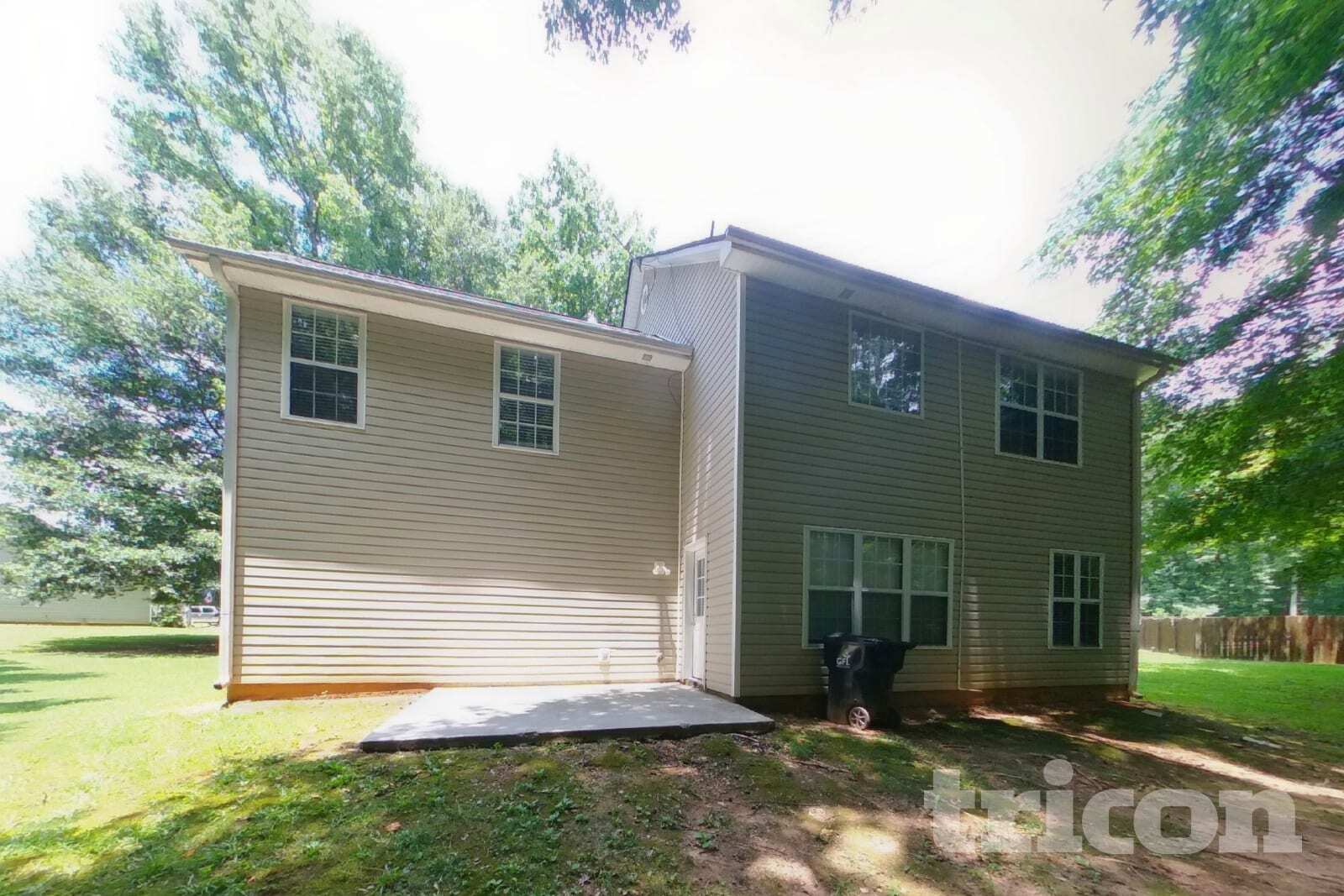 Building Photo - 210 Signet Ct