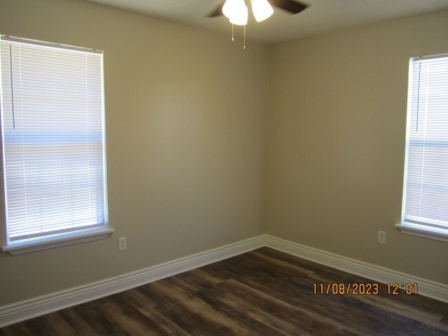 Building Photo - 3BR/1BA Single Family Home in Gulfport for...