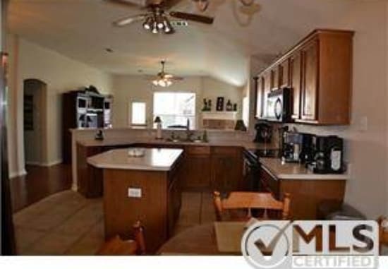 Building Photo - 6812 Whitestone Dr