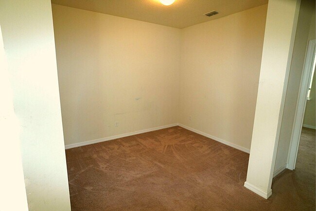 Building Photo - 17520 Butterfly Pea Ct