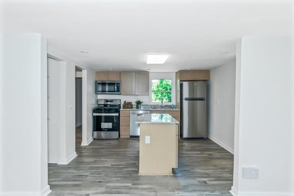 Building Photo - 204 Mill