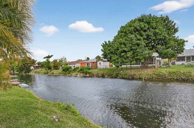 Building Photo - 6661 NW 23rd St