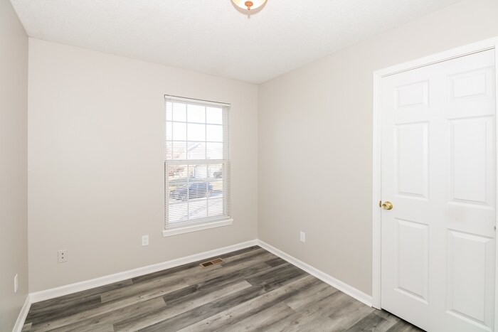 Building Photo - 11205 N Ditman Ave
