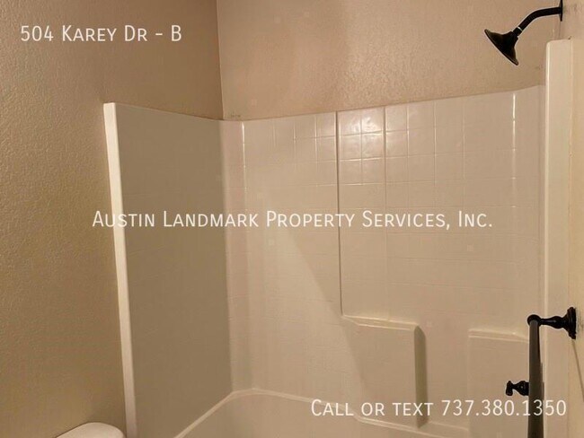 Building Photo - 504 Karey Dr