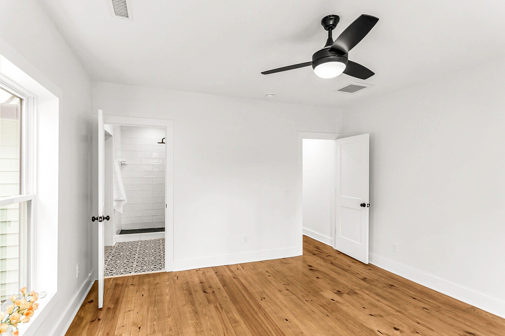 Building Photo - 3107 Orange Grove Rd